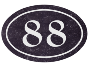 Huisnummerbord uit Belgisch hardsteen