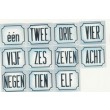 Huisnummer met letters van emaille 